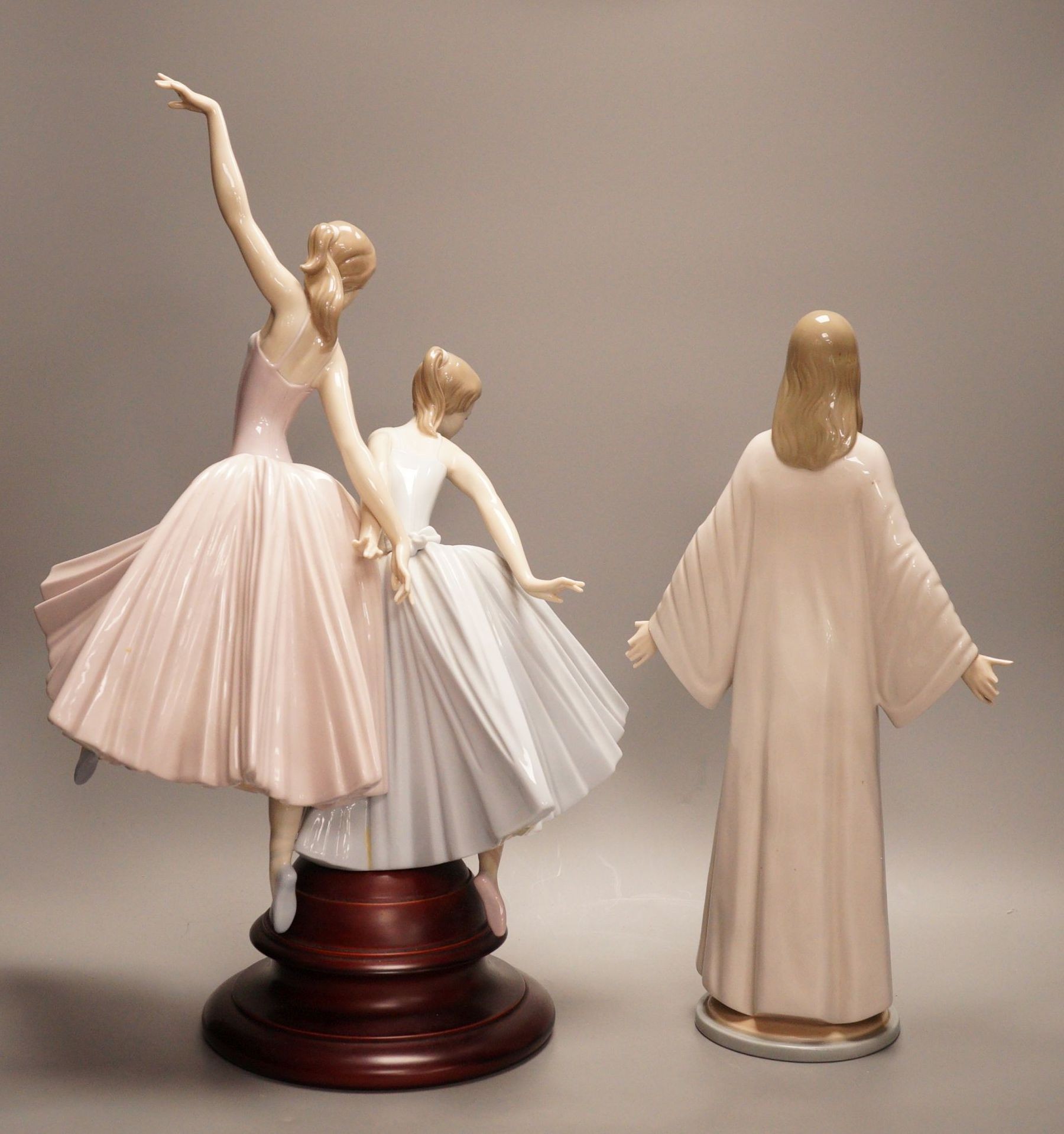 A Lladro porcelain group of two ballerinas, 